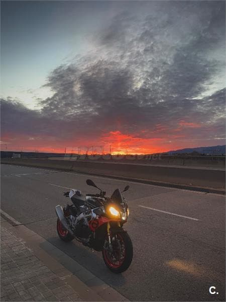 Aprilia Tuono V4 1100 Factory 13.000 € 2019 Barcelona - 4