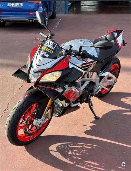 Aprilia Tuono V4 1100 – Vista 6