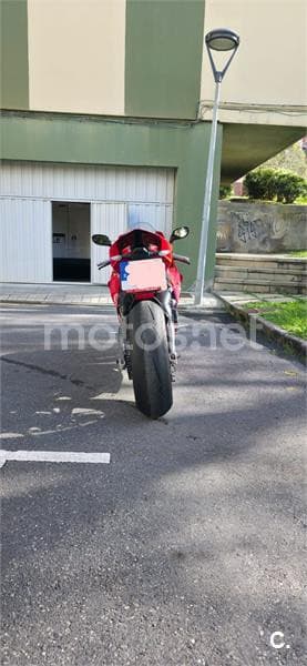 Ducati Panigale V4 – Vista 4