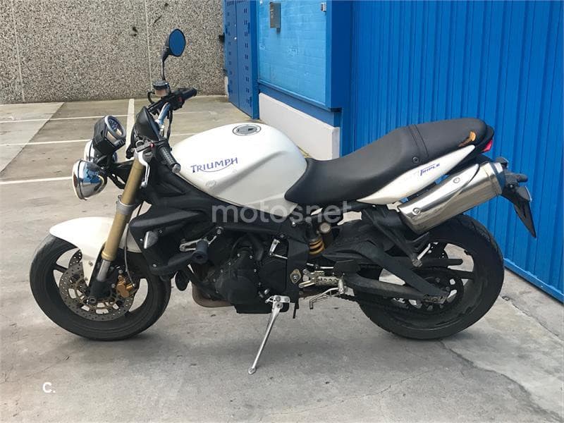 Triumph Street Triple R – Vista 1