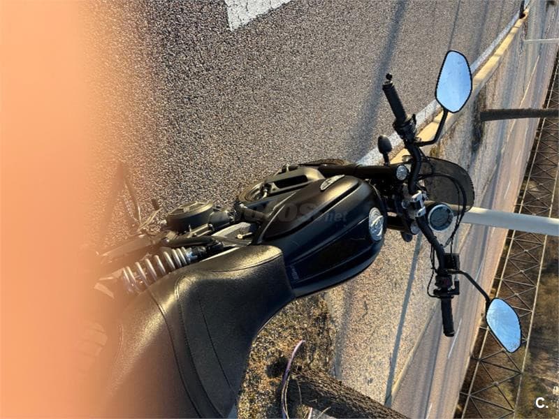 Ducati Scrambler – Vista 4