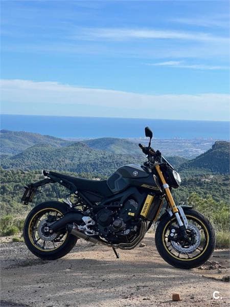 Yamaha MT 09 – Vista 1