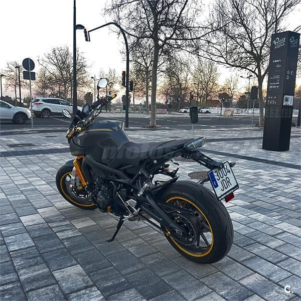Yamaha MT 09 – Vista 3