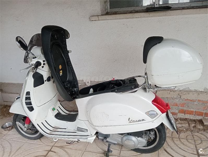 Vespa GTS 300 ie Super 2900 € 2011 Madrid - 4