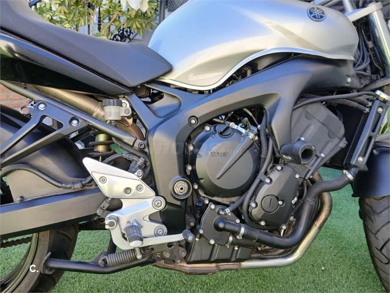Yamaha FZ8 N Sport – Vista 4