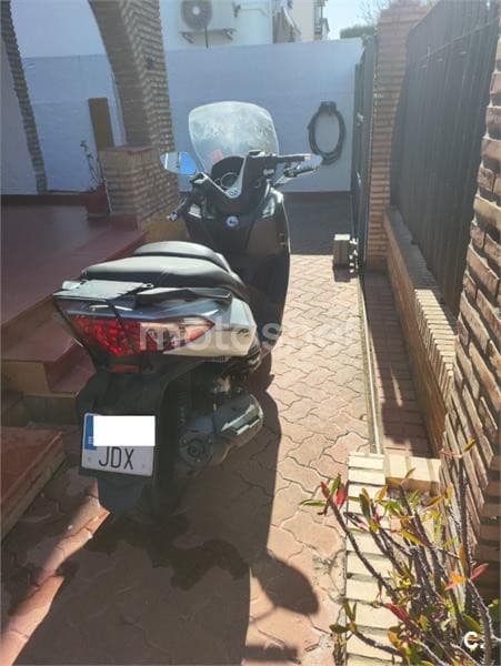 SYM Joymax 300 – Vista 4