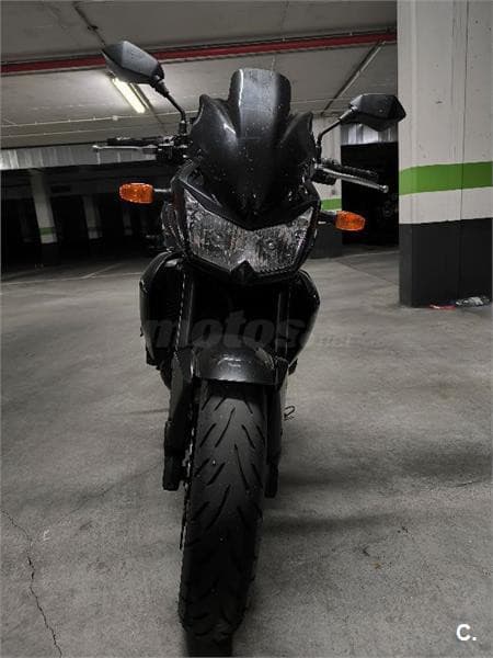 Kawasaki Z 750 – Vista 4