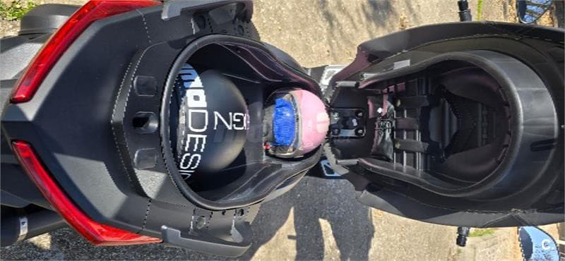 Yamaha XMAX 250 – Vista 6