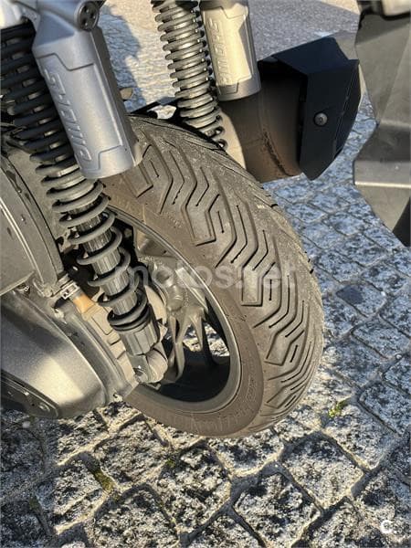 Honda ADV 350 – Vista 5