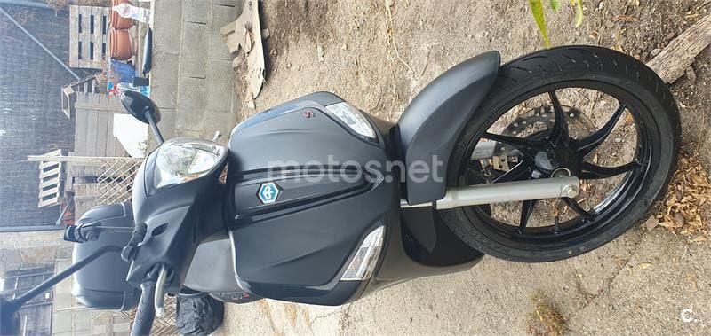 Piaggio LIBERTY – Vista 7