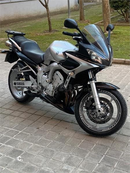 Yamaha FZ6 S 3200 € 2004 Madrid - 1