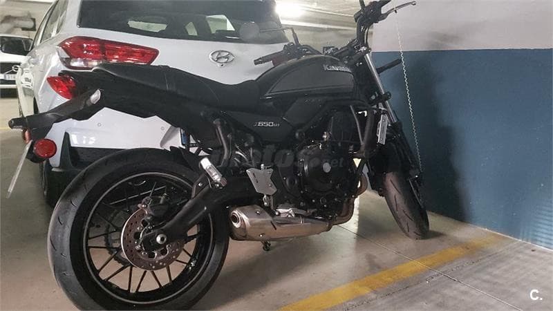 Kawasaki Z 650 – Vista 3