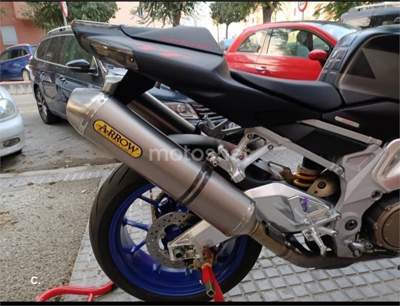 Aprilia Tuono 1000 R – Vista 12