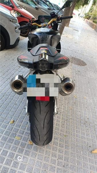 Aprilia Tuono 1000 R – Vista 5