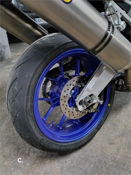 Aprilia Tuono 1000 R – Vista 6