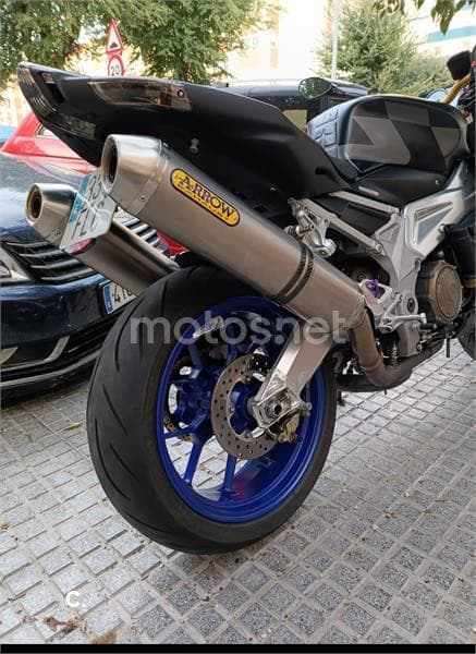 Aprilia Tuono 1000 R – Vista 9