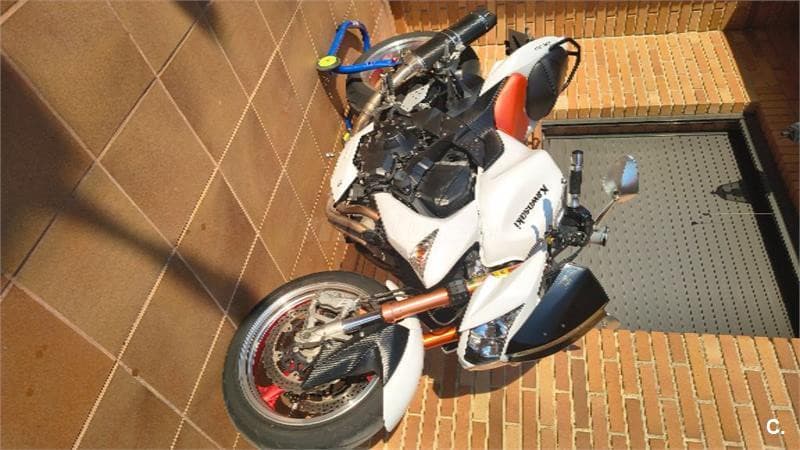 Kawasaki Z 1000 – Vista 8