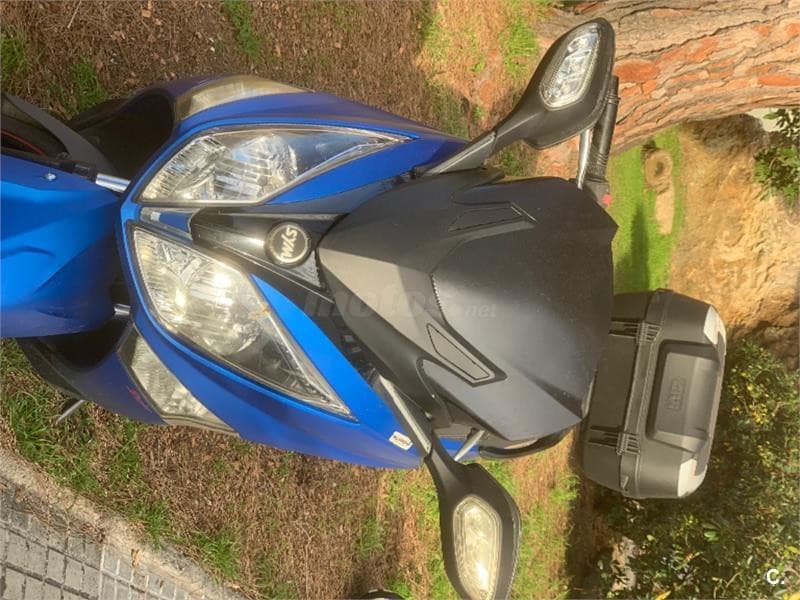 SYM Joymax 125 – Vista 6