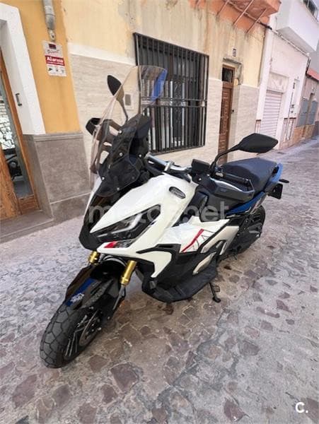 Honda X-ADV – Vista 1