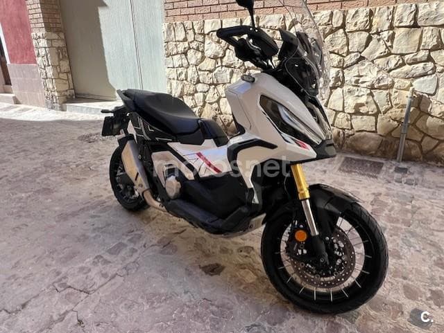 Honda X-ADV – Vista 6