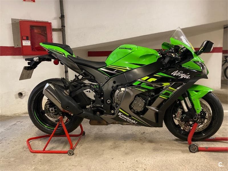 Kawasaki ZX 10R – Vista 1