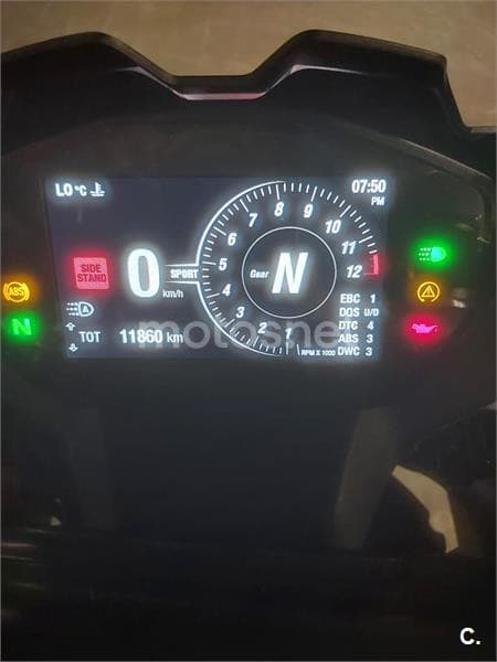 Ducati Panigale V2 – Vista 4