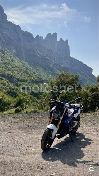 BMW F 900 R – Vista 2