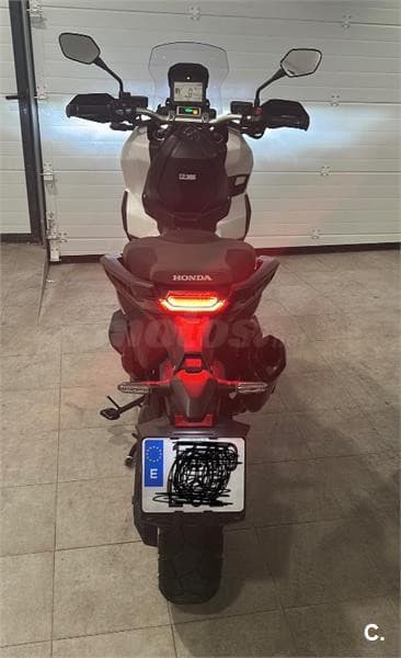 Honda X-ADV – Vista 5