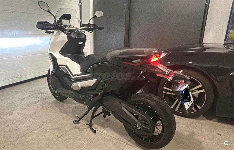 Honda X-ADV – Vista 6