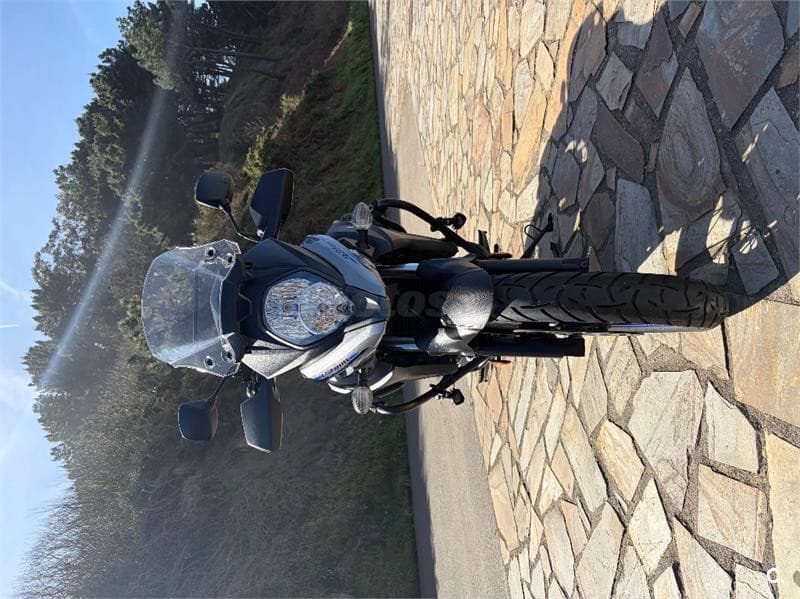 Suzuki V-Strom 650 XT ABS – Vista 3