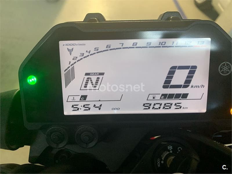 Yamaha MT-03 – Vista 2