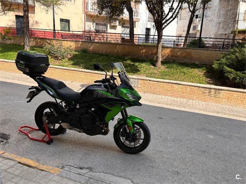 Kawasaki Versys – Vista 9