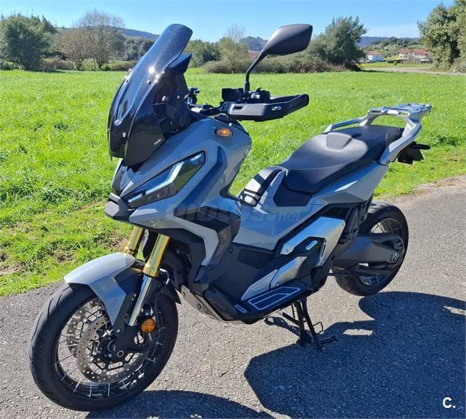 Honda X-ADV – Vista 4