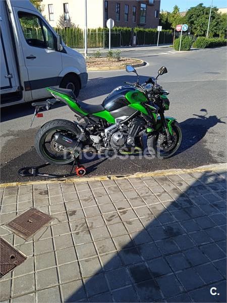 Kawasaki Z 900 – Vista 2