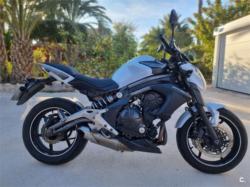 Kawasaki ER 6N – Vista 1