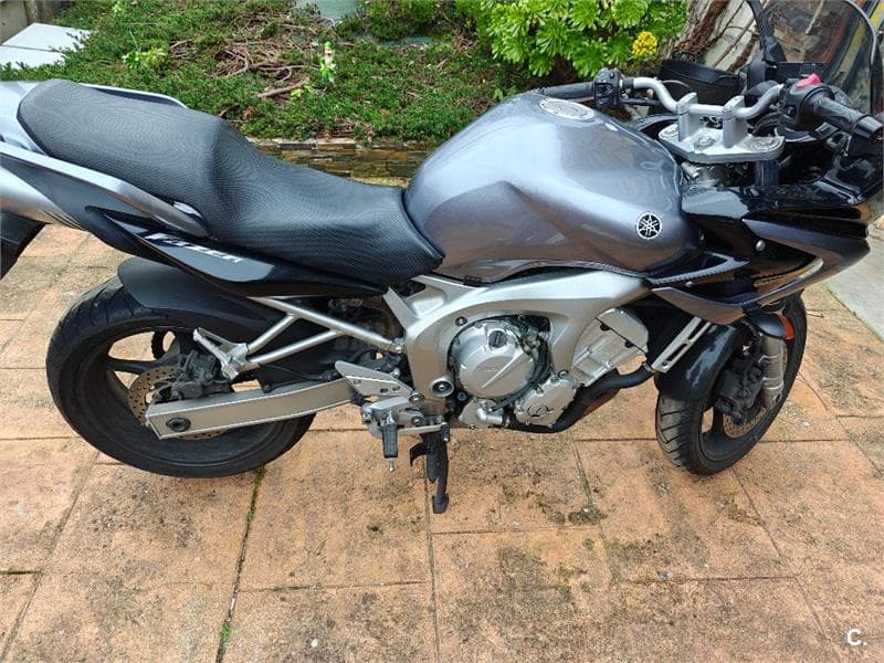 Yamaha FZ6 S – Vista 1