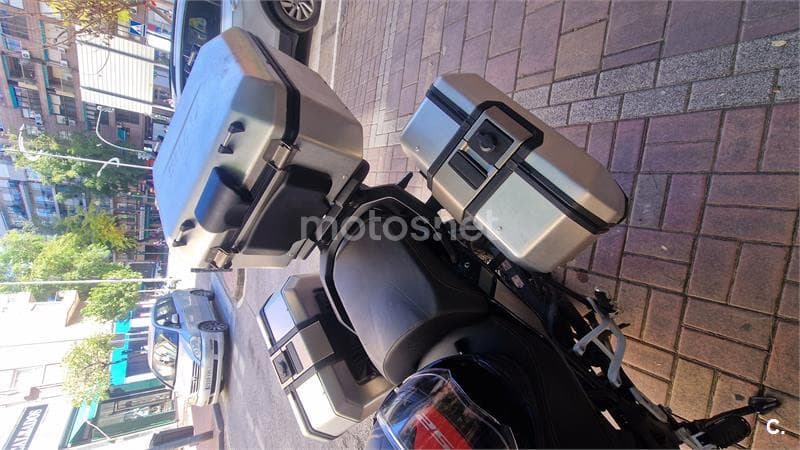 Benelli TRK 502 – Vista 8