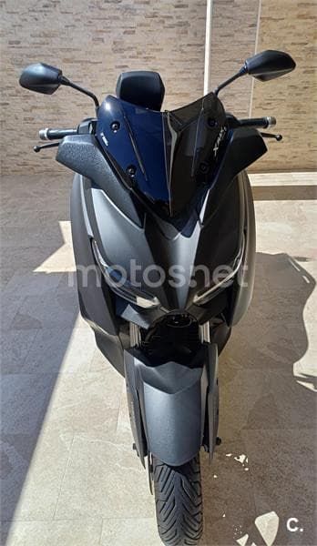 Yamaha XMAX 300 – Vista 2