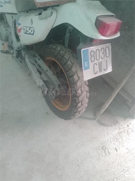 Honda XRV 750 AFRICA TWIN 1300 € 1999 Asturias - 1