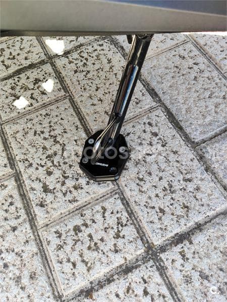 Honda Forza 750 – Vista 2