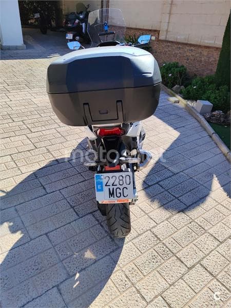 Honda Forza 750 – Vista 9