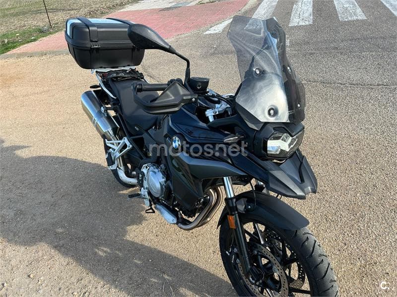 BMW F 750 – Vista 8