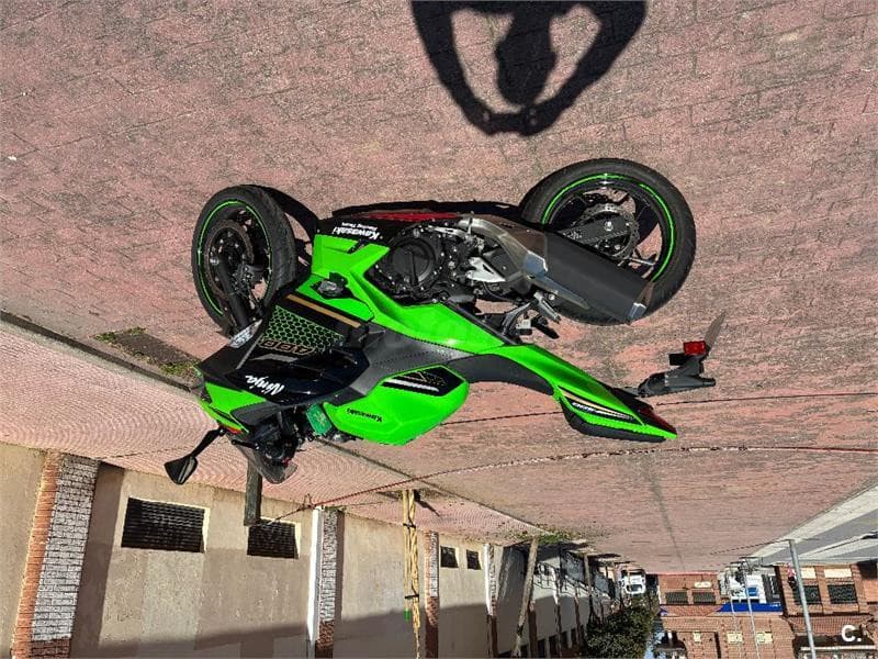 Kawasaki Ninja 400 5000 € 2020 Madrid - 3