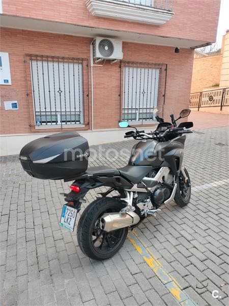 Honda Crossrunner VFR800X – Vista 7