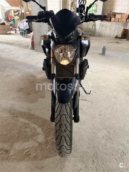Yamaha MT-07 – Vista 9