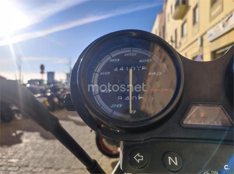 Yamaha YBR 125 Clasic SP – Vista 11