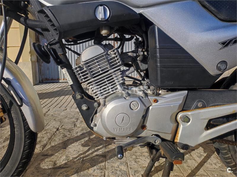 Yamaha YBR 125 Clasic SP – Vista 7