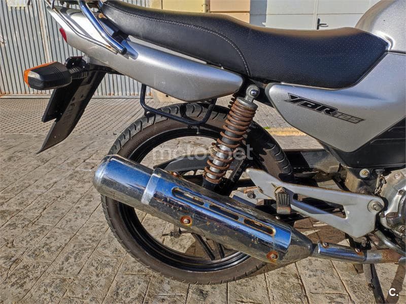 Yamaha YBR 125 Clasic SP – Vista 9