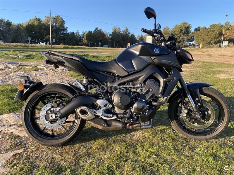 Yamaha MT 09 – Vista 3