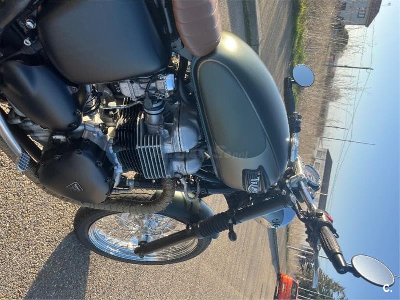 Triumph BONNEVILLE 900 5500 € 2003 León - 2